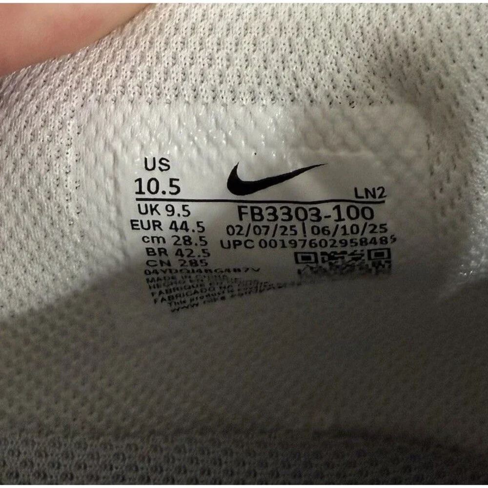 Nike Vapor Speed 3 Men's Size 10.5 White Silver Football Cleats FB3303-100 New